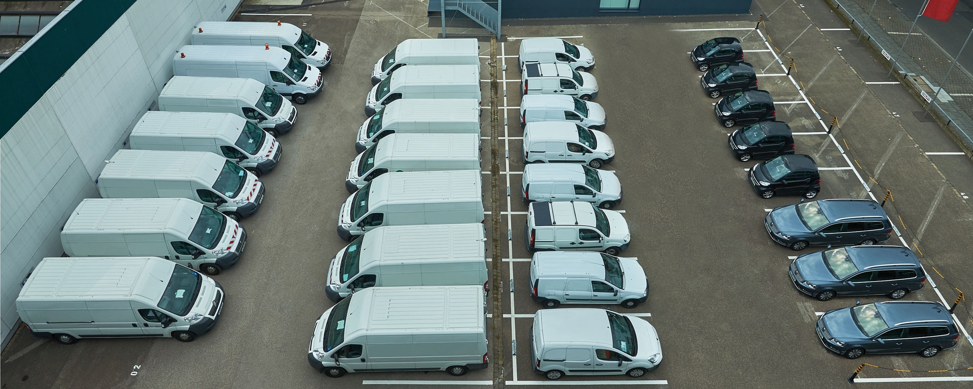 Ihre Immobilie ist zu kostbar für falsche Entscheidungen.Wir sind Ihr zuverlässiger Partner bei der Überprüfung, Instandhaltung und Sanierung Ihrer Grundleitungen und Anschlusskanäle mit Bestpreisgarantie.